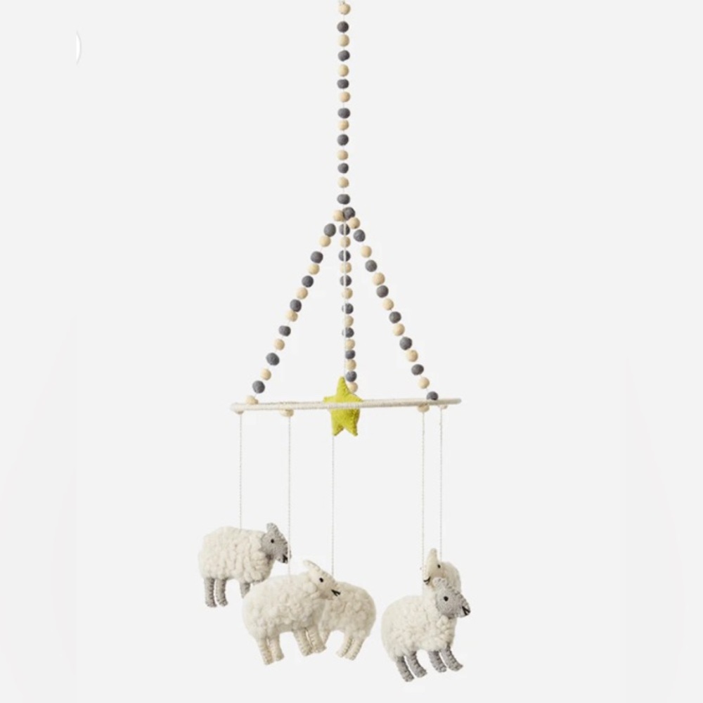 Pehr Classic Mobile in Counting Sheep